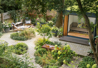 How to Create a Low-Maintenance Garden